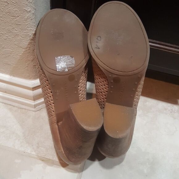 LUCKY BRAND "Livey" Booties - Size 9 1/2 - Picture 6 of 6